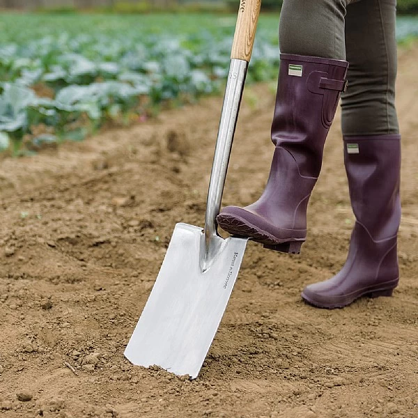 Kent & Stowe Stainless Steel Digging Spade - Image 2
